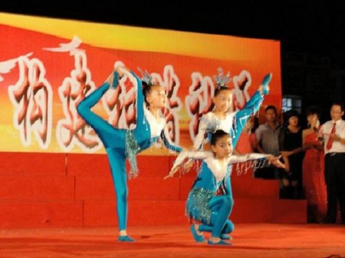 孩子们的精彩演出