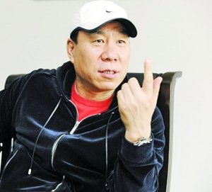 张艺谋首谈与张伟平闹掰:想拍自己喜欢的电影