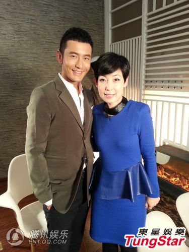 黄晓明:公开恋情要看心情 曾遇车祸被前女友甩