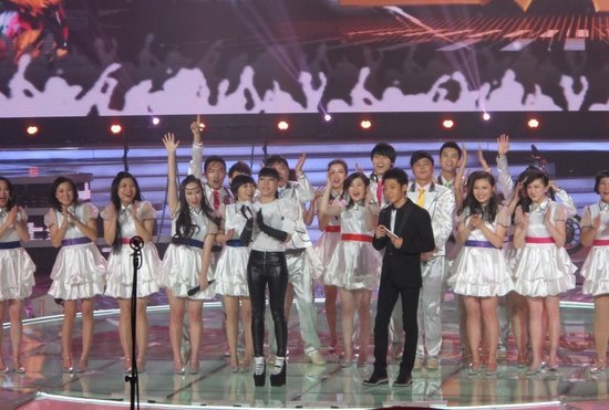 《梦想合唱团》热播撒贝宁被赞“综艺一哥”