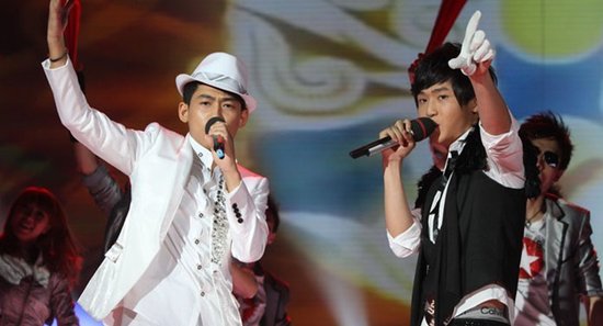 苏醒微博承认遭中歌榜封杀 准备妥当将正式道歉