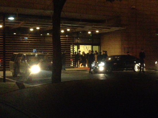 ����PSY��ҹ�͵��ֻ� �μӶ������Ӵ���¼��