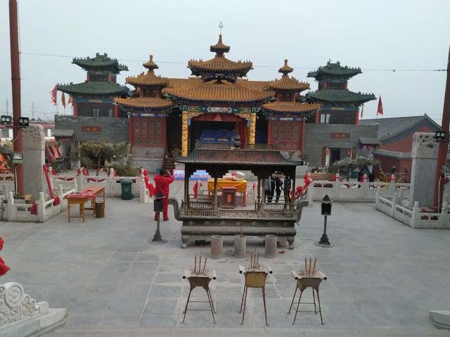 �����鴺�����洫ͳ���ᣬ�����׽�����Ů�񿪺���